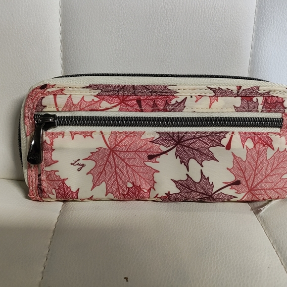 Wallet - Picture 2 of 4